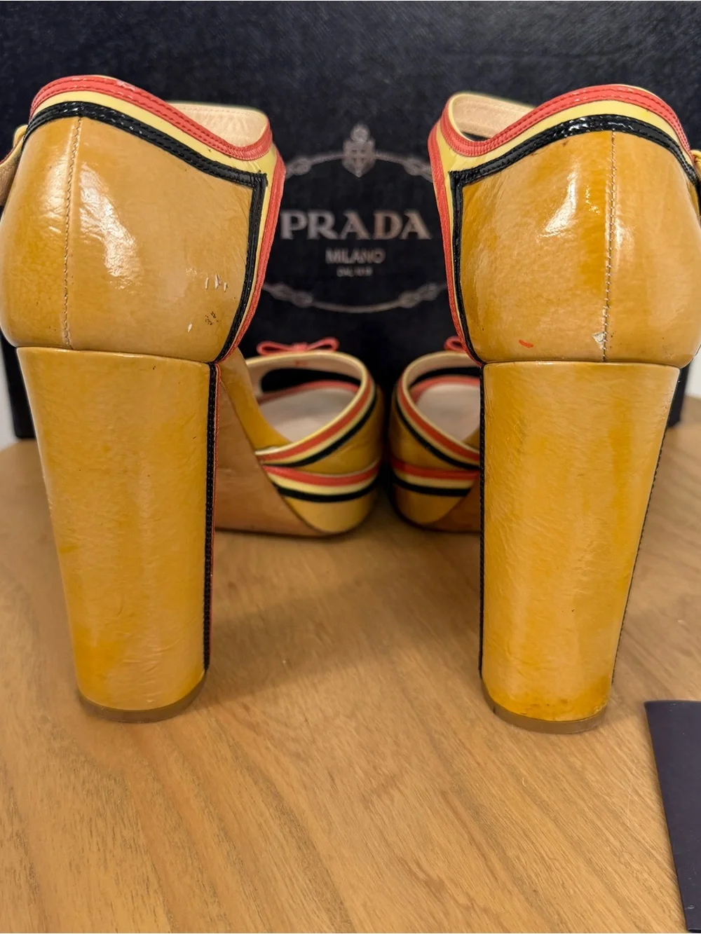 Prada Milano Patent Leather Tan Orange Black Bow Platform Heeled Sandals 39.5
